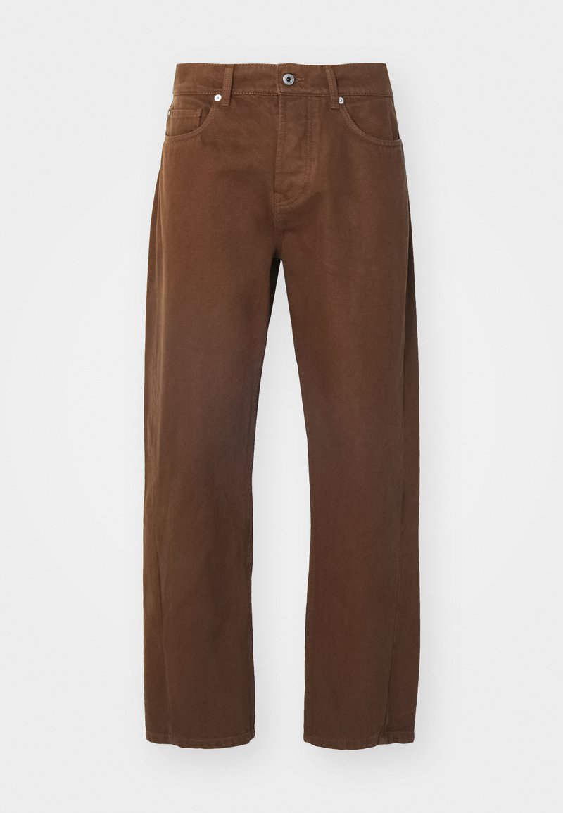 Bruine katoenen broeken met een rechte pijp, voorzien van vijf zakken, een knoopsluiting aan de voorkant en subtiele stikdetails.