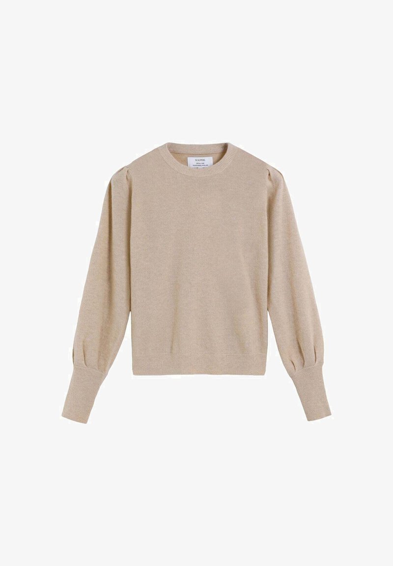 Pull en maille beige avec un col rond, des manches longues bouffantes et des poignets côtelés. Texture douce et design simple pour un layering polyvalent.