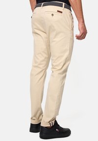 INDICODE JEANS Chinosy