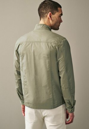 SHACKET - REGULAR FIT - Kevyt takki - sage green