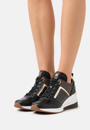 GEORGIE TRAINER - Baskets basses - black