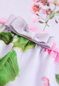 Baker by Ted Baker REGULAR FIT  fioletowy
