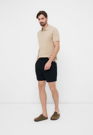 Pier One 2 PACK - Pantaloni scurți - white/black