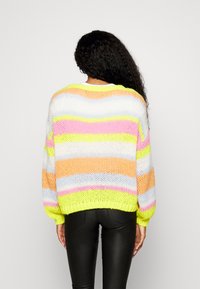 Vero Moda Tall Sweter