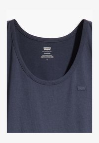 Ei valittu, naval academy