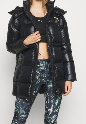 Down coat - black
