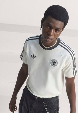 adidas Originals GERMANY ORIGINALS - Μπλουζάκι με στάμπα - off-white