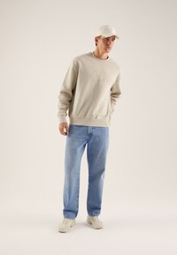 Pier One Športni pulover - beige