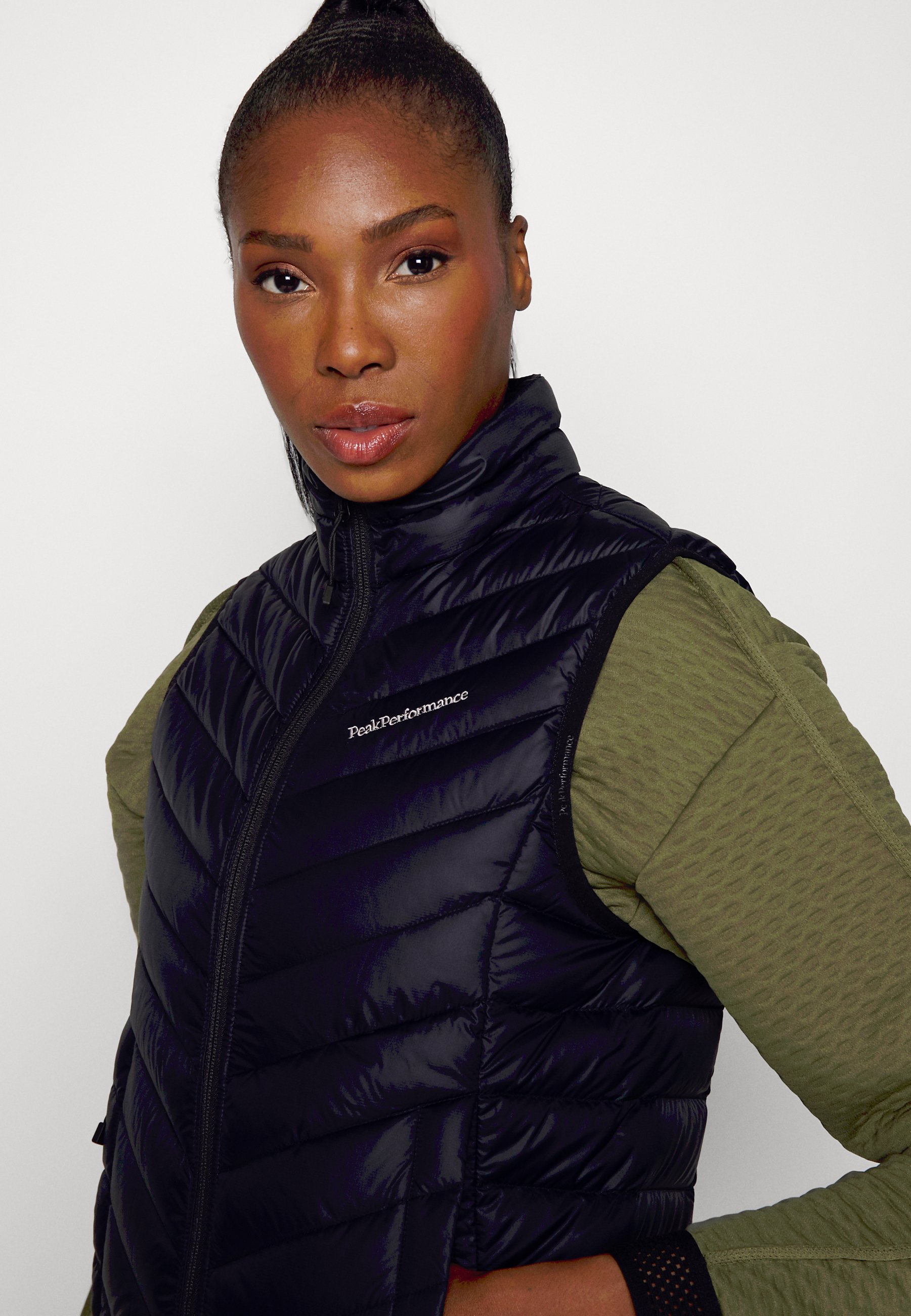 peak performance frost vest