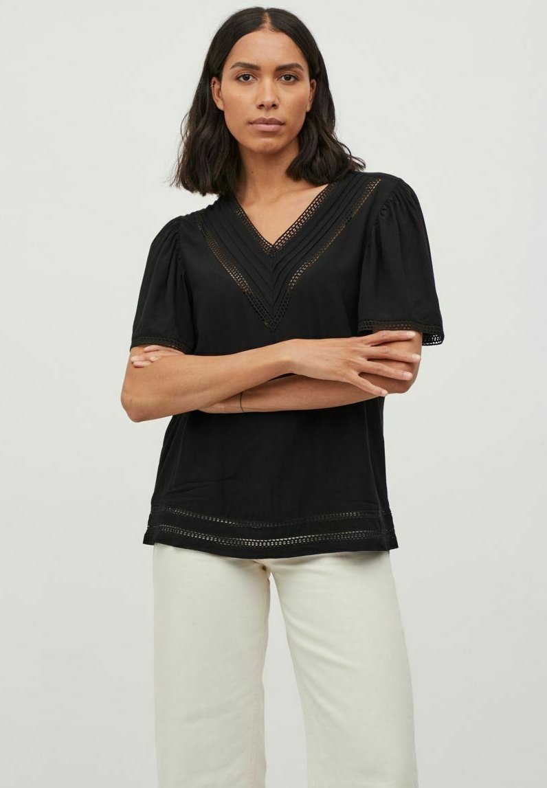 Damen T-Shirts | Vila MIT KURZEN ÄRMELN V AUSSCHNITT Bluse black/schwarz - TJ15050 Damen T-Shirts | Vila MIT KURZEN ÄRMELN V AUSSCHNITT Bluse black/schwarz - TJ15050