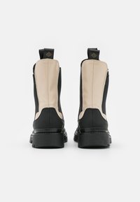 GANT PREPNOVO - Platform ankle boots - putty cream/black
