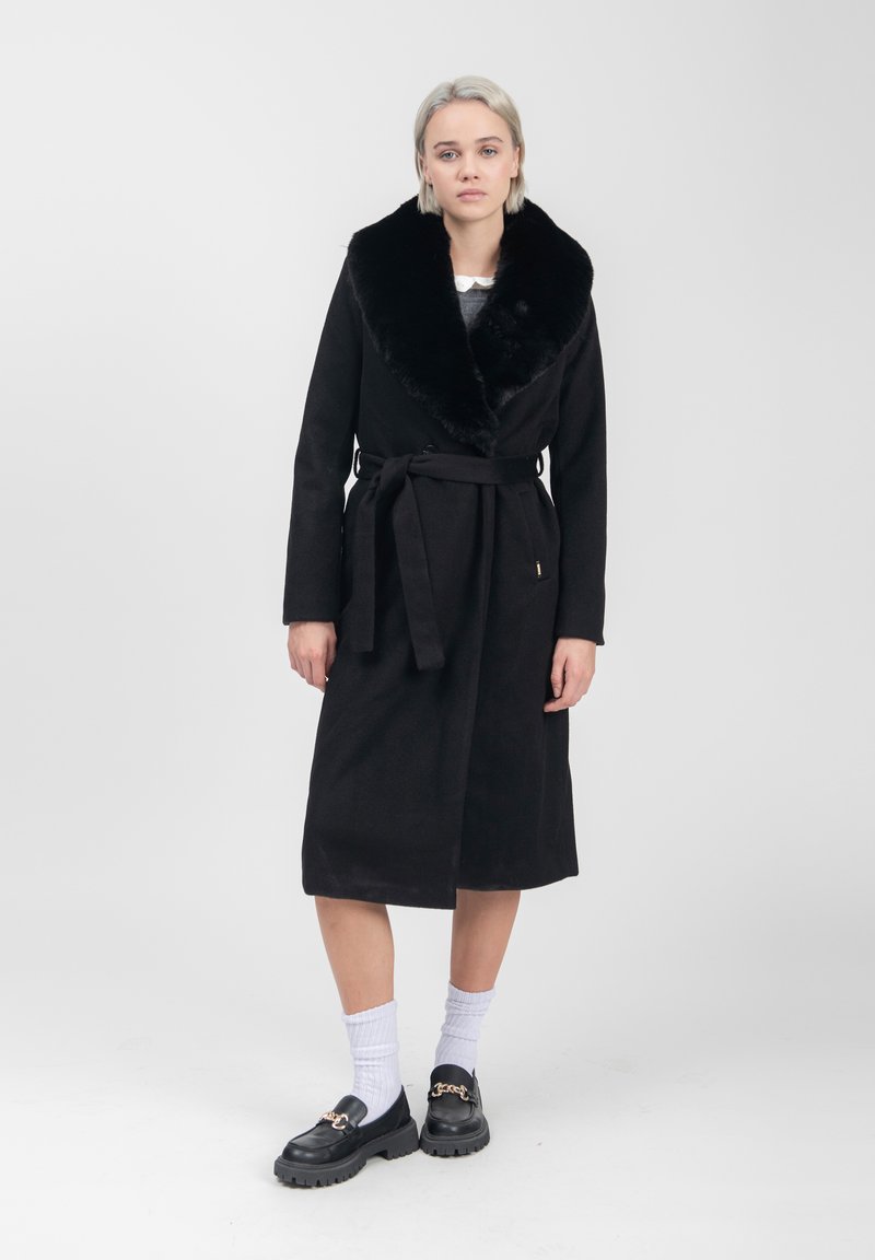 INFLUENCER COLLAR - Abrigo clásico - black