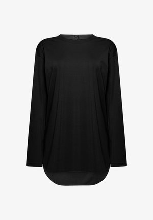 Schwarzes Langarmshirt mit Rundhalsausschnitt und abgerundetem Saum, von vorne auf weißem Hintergrund dargestellt.