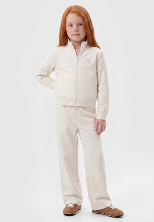 Guess, DREIECK LOGO SWEATSHIRT - Sweatjakke - creme