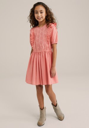 Day dress - salmon pink