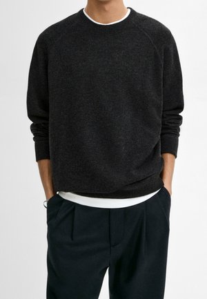 Sweter