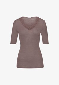 Unselected, stonewash