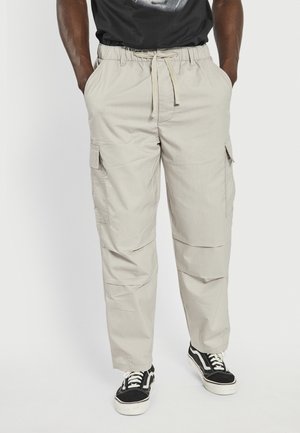 ADRIEN PANTS - Cargo trousers - dove