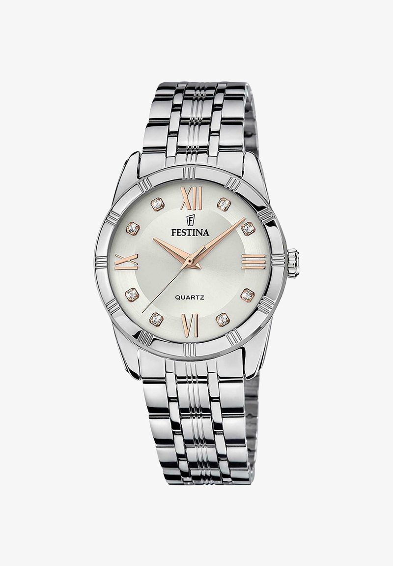 Montre à quartz Festina avec un bracelet en métal argenté, un cadran rond argenté avec des accents en or rose, et des marqueurs en cristal aux positions des heures.