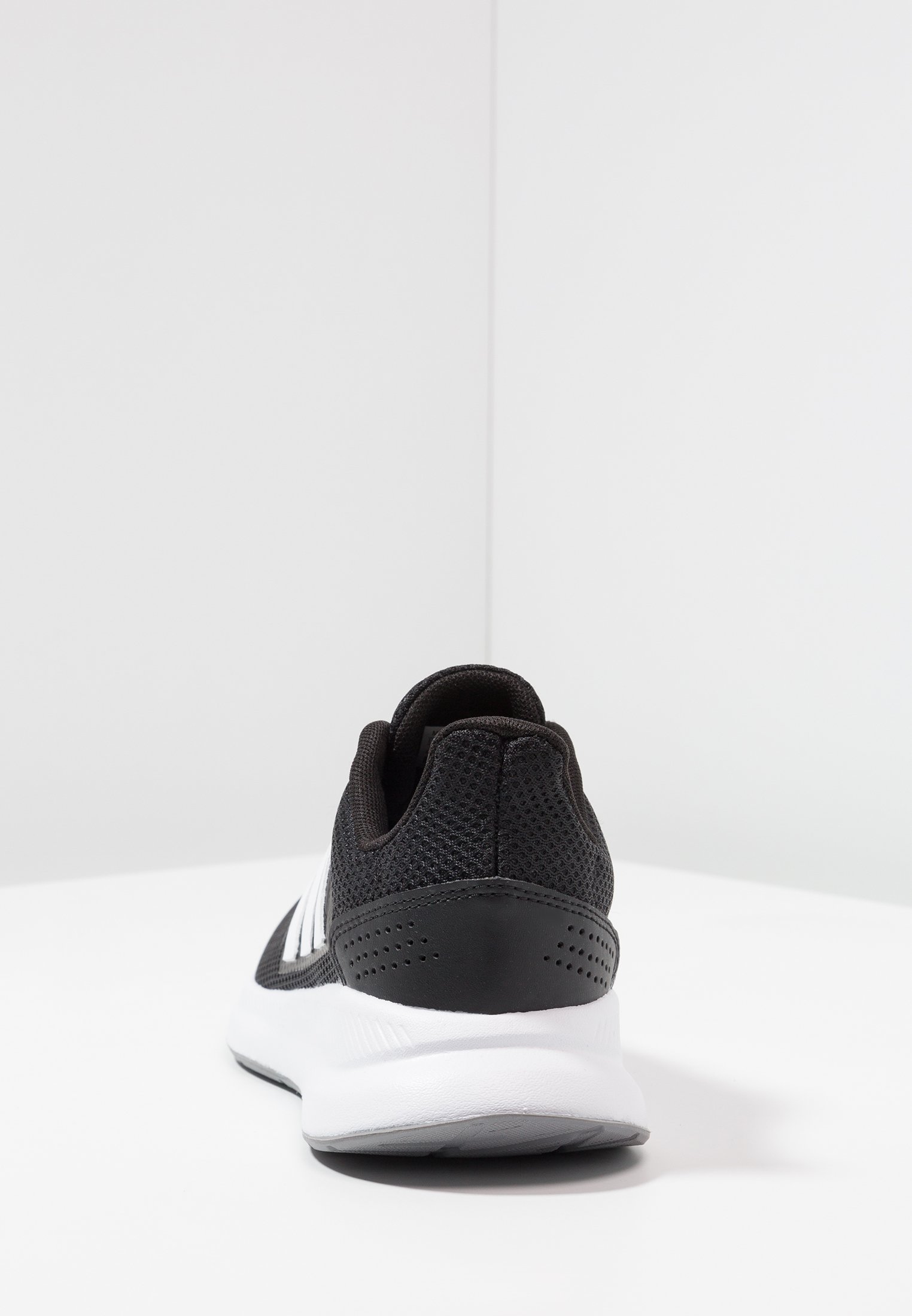 adidas Performance RUNFALCON - Hardloopschoenen neutraal - core  black/footwear white/grey three/Zwart - Zalando.nl