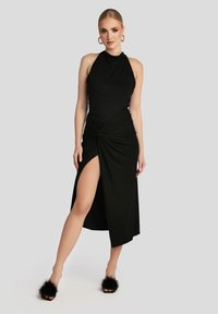 Madnezz House Body czarny