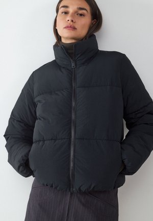 Balmohk, Puffer Quilted with High Collar - Talvitakki - black