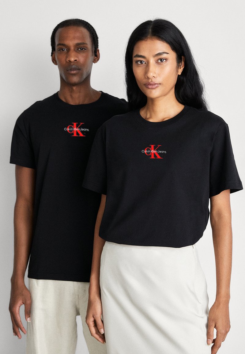 Calvin Klein Jeans - REGULAR FIT - Paprasti marškinėliai - calvin klein black, Padidinti