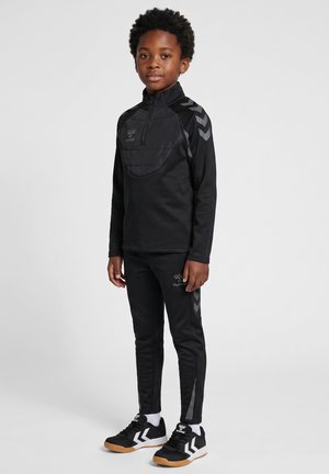 Hummel, WINTER TRAINING HALF ZIP - Sweatshirt - black