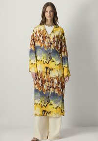 DOUBLE BREASTED PATTERNED KIMONO - Poletna jakna - patterned