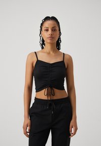 Pieces PCVITO STRAP CROP 2 PACK - Top - high risk red/black