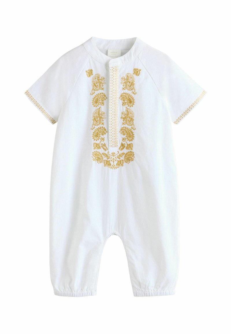 Romper en coton blanc à manches courtes, avec un riche broderie dorée sur le devant et un ourlet bas froncé pour un ajustement cintré.