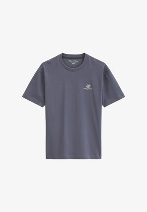 Marc O'Polo, T-SHIRT, SHORT SLEEVE, RELAXED FIT, SEASONAL ARTWORK ON FRONT AND BACK - Trükipildiga T-särk - waikawa blue