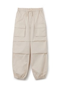 Beige cargo broek met een elastische tailleband, twee voorzakken en elastische boorden. Gemaakt van lichte, gestructureerde stof.