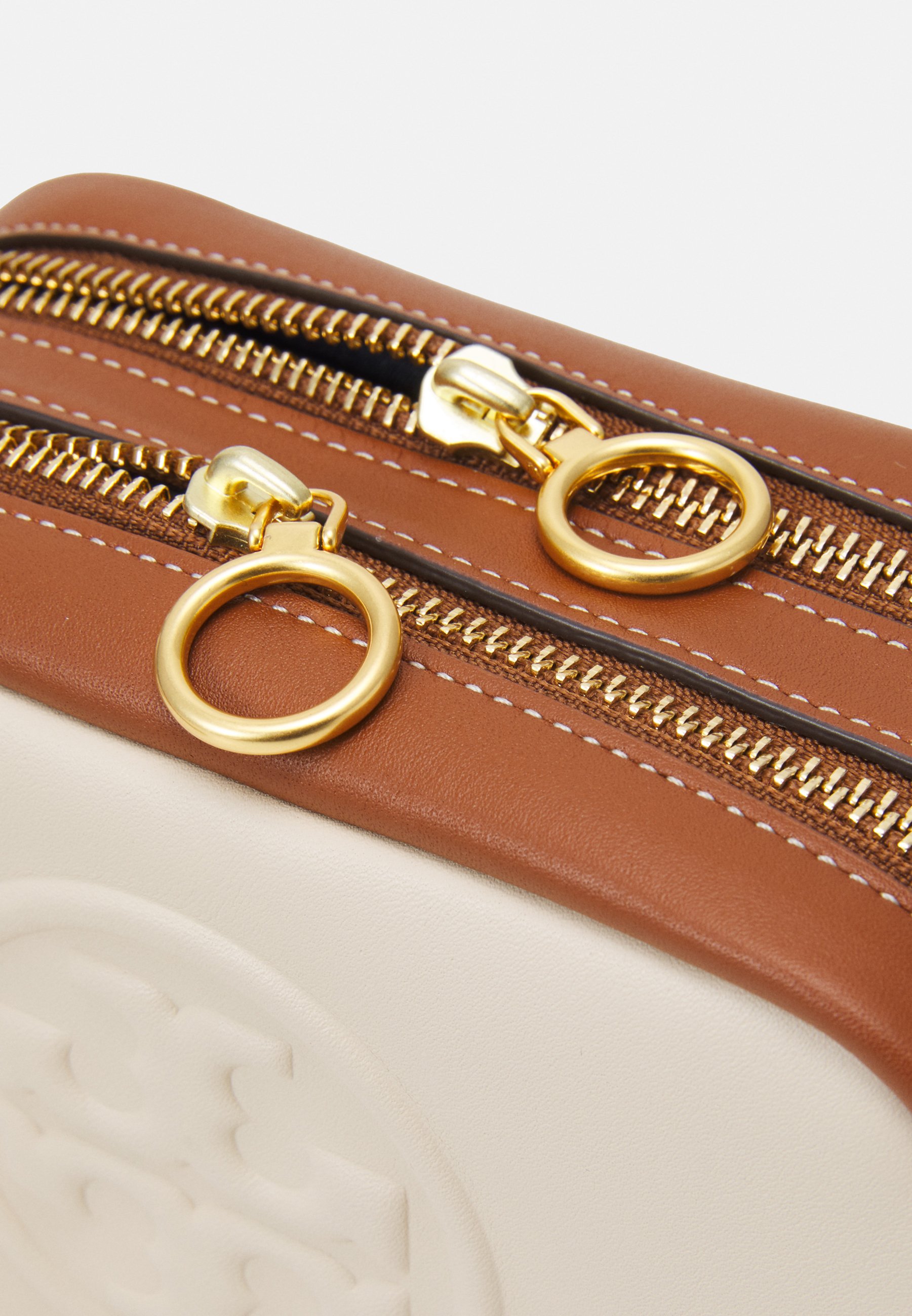 tory burch double strap bag