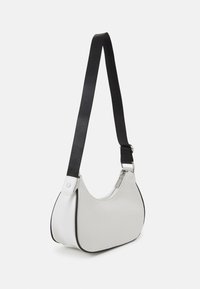 Von Dutch AMY UNISEX - Torba čez telo - white