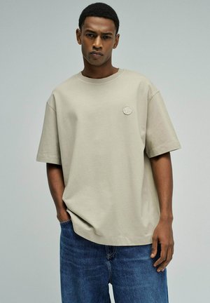 LOOSE - T-shirt basique - weiß