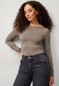 Ellos Collection Langarmshirt - dunkelbeige