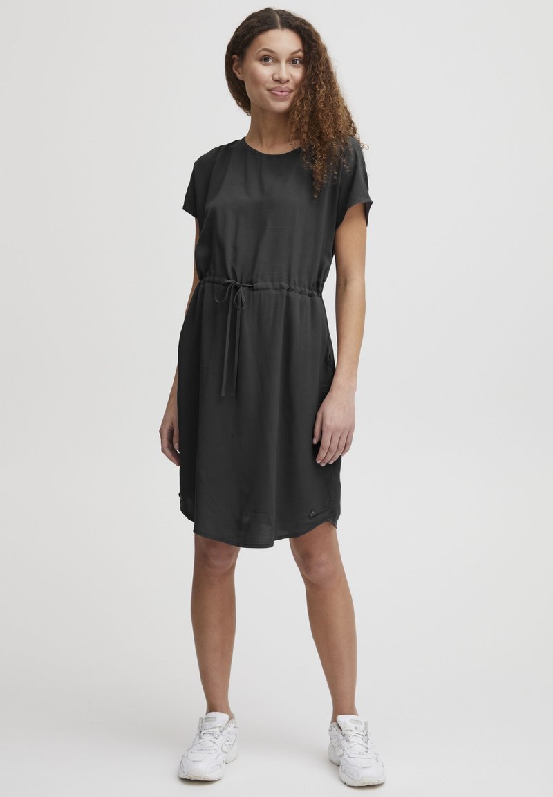 Oxmo OXElvira - Rochie de zi - black