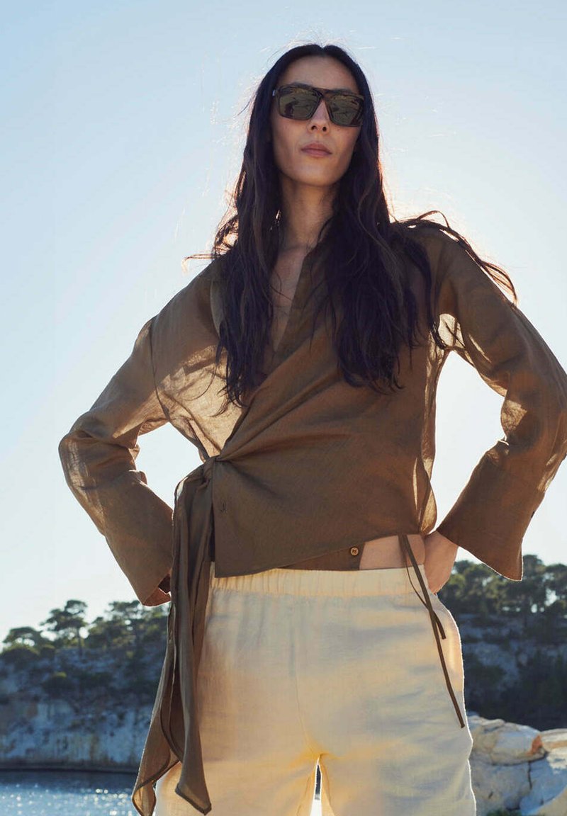 Mango ADULT - Button-down blouse - dark brown - Zalando