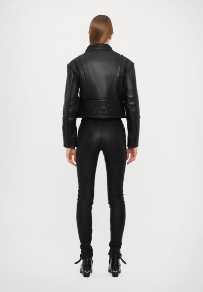 032c HIPPOLYTA GUARDED BIKER JACKET - Lederjacke - black