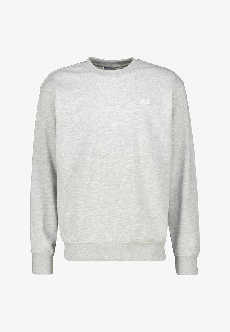 Sudadera gris claro, cuello redondo, mangas largas, puños y dobladillo acanalados, textura suave, pequeño logo en el pecho. Diseño simple, ajuste casual.