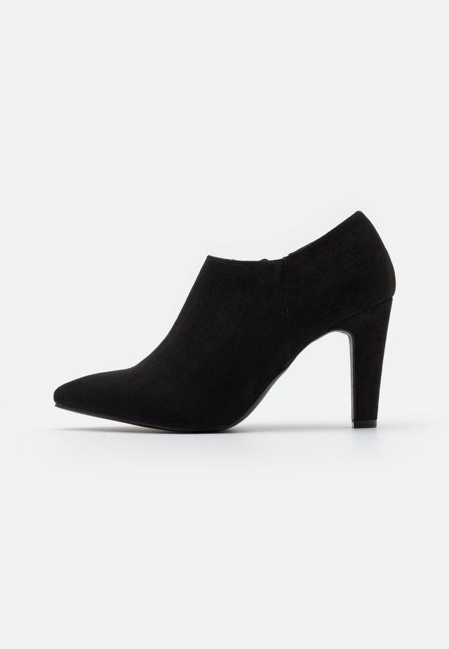 CYCLONE - Klassieke pumps - black