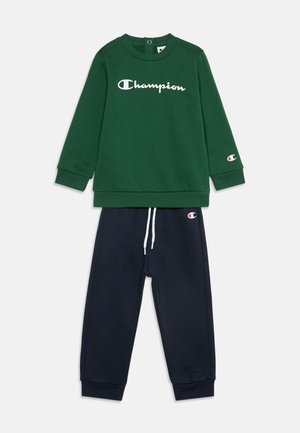 Champion, SPORTWEAR CREW NECK STANDARD SET - Φόρμα - green
