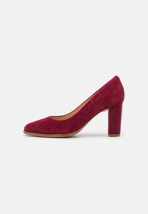 Decolleté - dark red