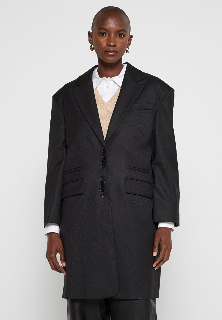 By Malene Birger Halflange jas zwart