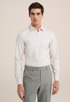 Van Heusen Camicia Elegante Uomo Con Tecnologia Stain Shield - Taglio Regolare, Collo Spalmato, Lavabile In Lavatrice