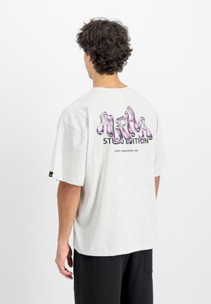 STUDIO EDITION - T-shirt con stampa - pastel grey melange