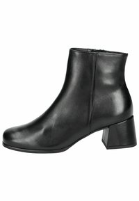 Černá kožená kotníková bota s mírně zaoblenou špičkou, středně vysokým blokovým podpatkem a hladkým, lesklým povrchem. Zipper na boku.