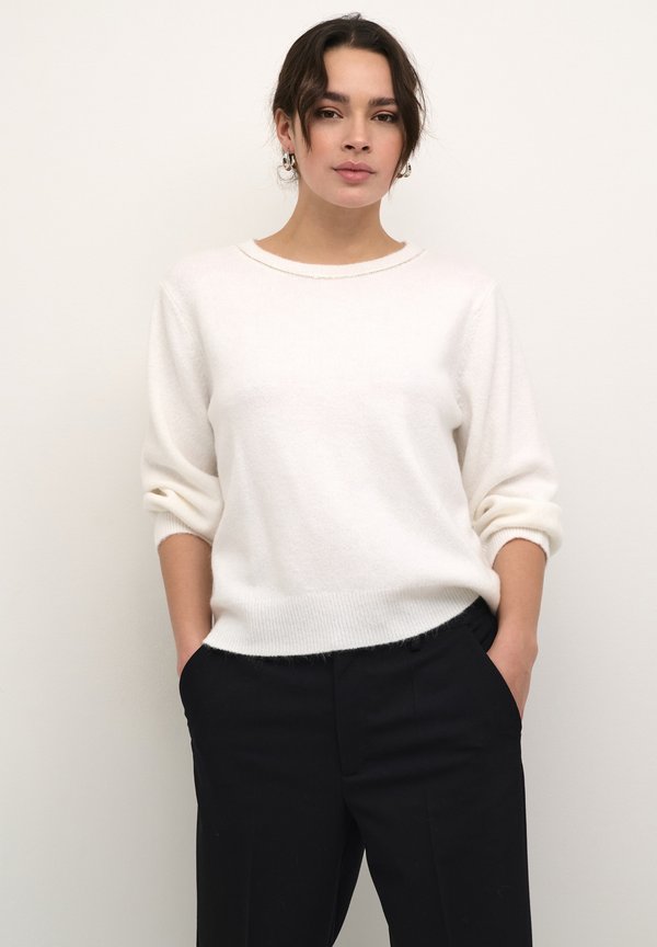 KAMEREDITH - Strickpullover - chalk cc