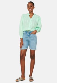 LolaLiza Kratke hlače iz džinsa - blue bleached